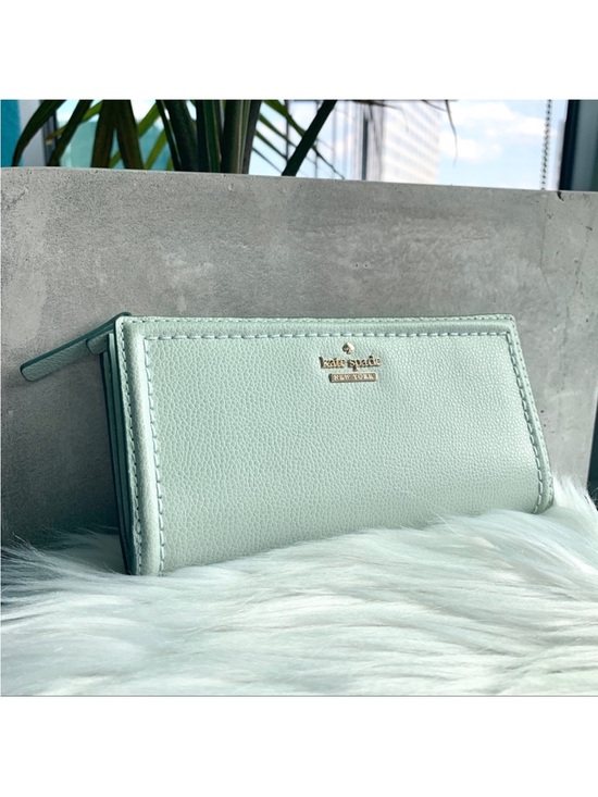 kate spade Handbags - Kate Spade Braylon Patterson Drive Mint Wallet